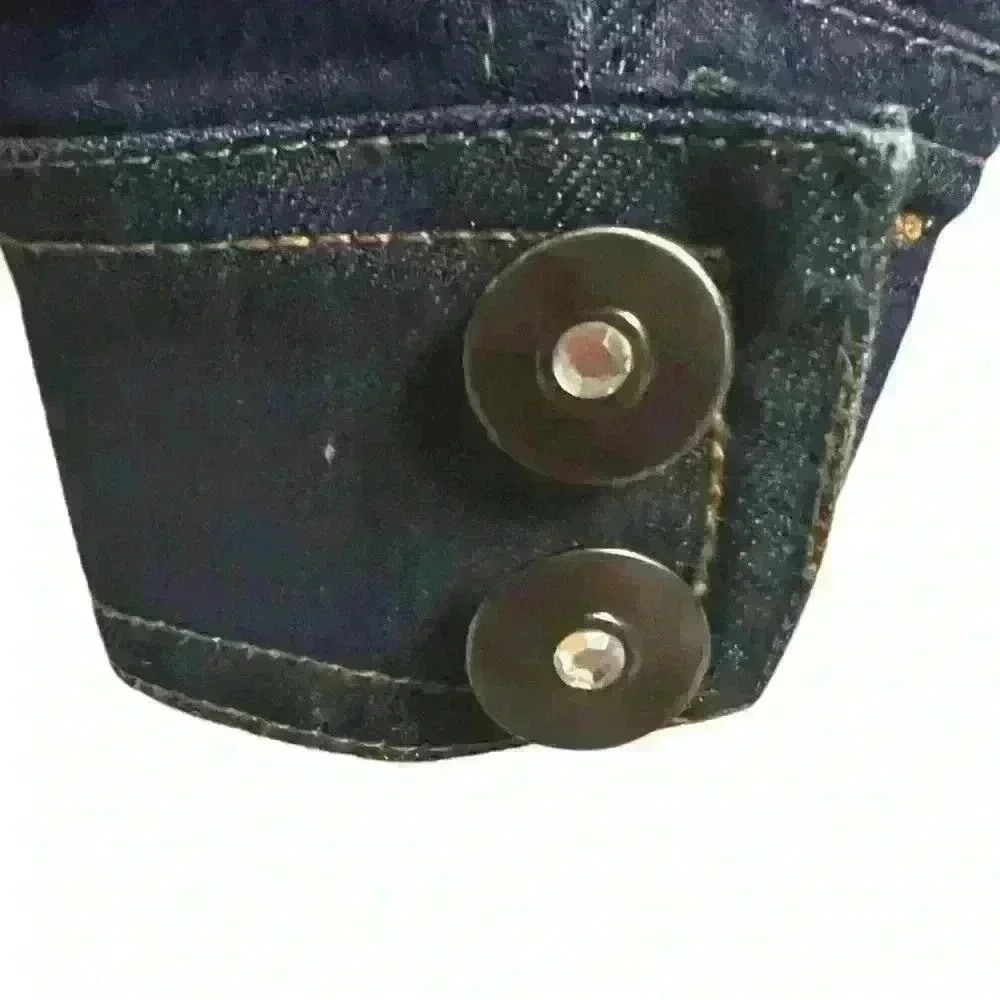 Denim Jacket Hand Embroidered and Beaded by Colleen Lopez. New No Tags - Picture 6 of 11